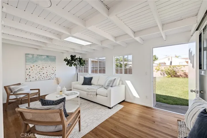 5529 W 138th Place, Hawthorne, California 90250