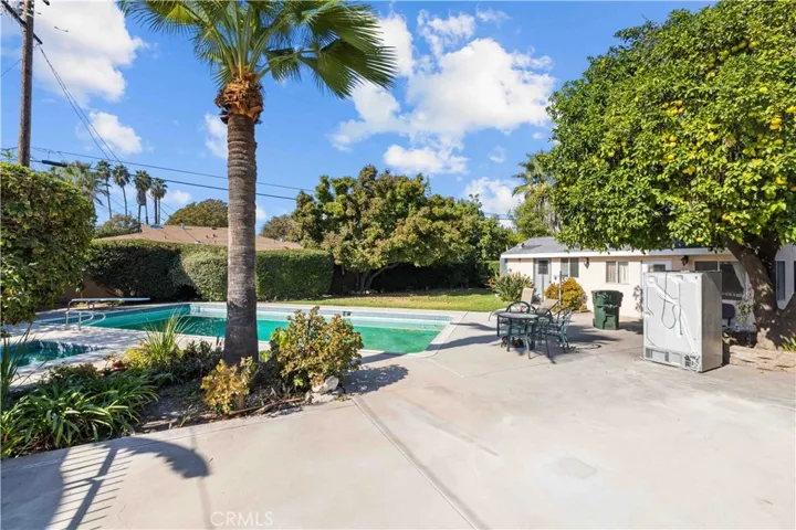 View from Family room to backyard