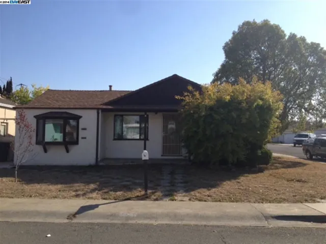 3021 Webb St., Vallejo, California 94591