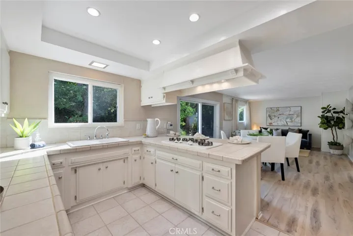 500 E Montwood Avenue, La Habra, California 90631