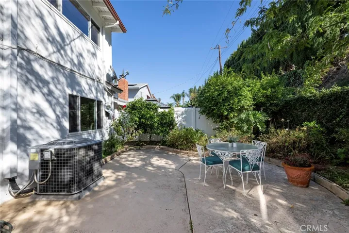 500 E Montwood Avenue, La Habra, California 90631