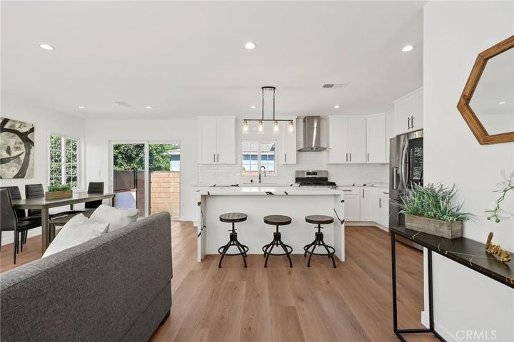 6610 Wynne Avenue, Reseda, California 91335