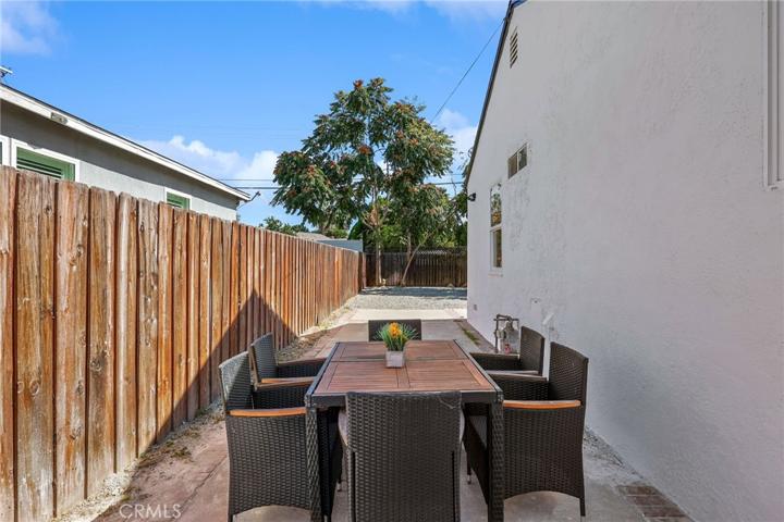 6610 Wynne Avenue, Reseda, California 91335