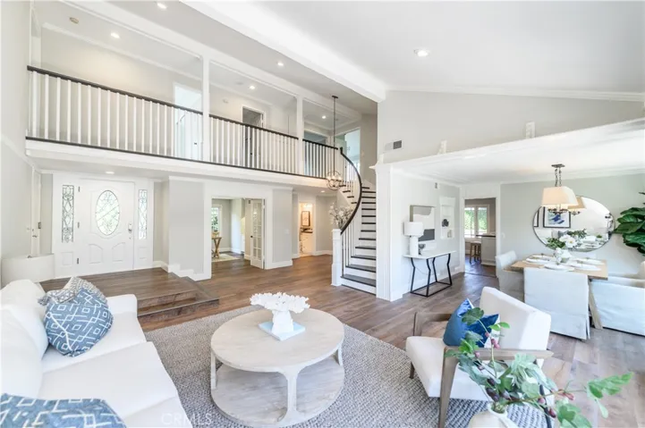 7 Jamestown, Irvine, California 92620