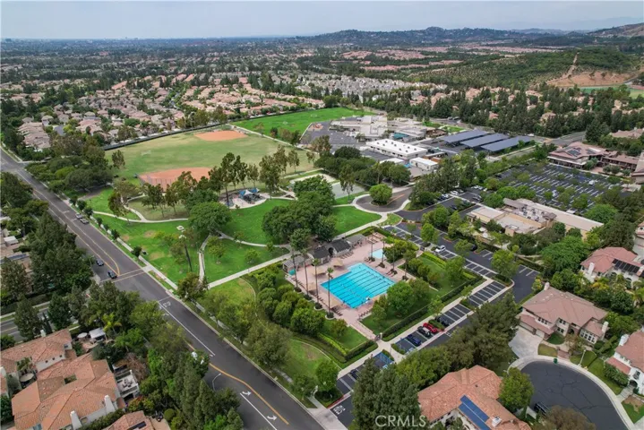 7 Jamestown, Irvine, California 92620
