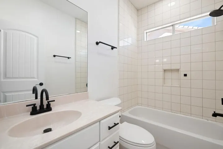 47-web-or-mls-JAVistaChino-46