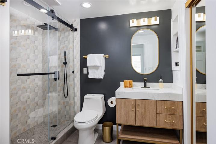 2nd Master Suite bathroom with walk-in closet