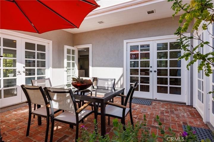 111 Via Undine, Newport Beach, California 92663