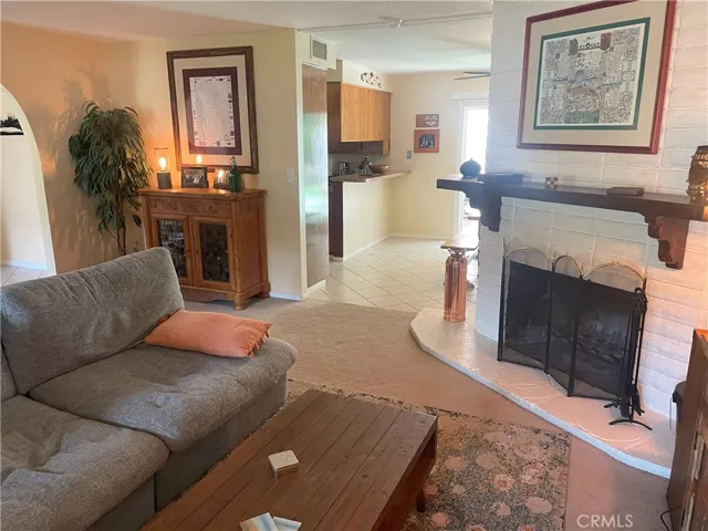 23529 Daisetta Drive, Newhall, California 91321