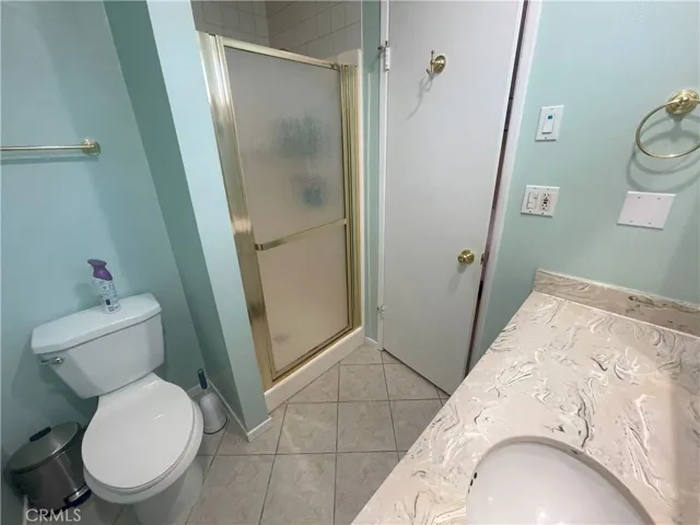 23529 Daisetta Drive, Newhall, California 91321