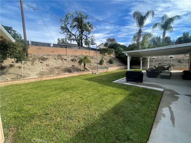 23529 Daisetta Drive, Newhall, California 91321