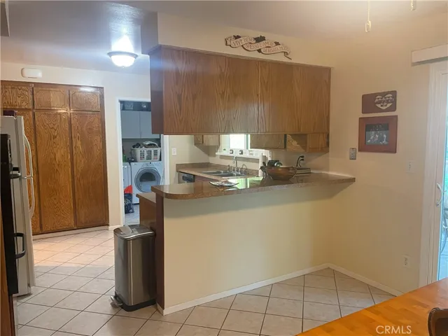 23529 Daisetta Drive, Newhall, California 91321