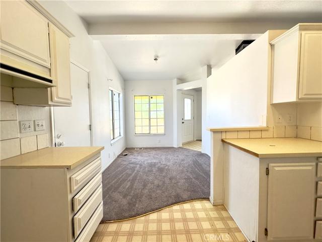 12285 Golden View Road, Pinon Hills, California 92372