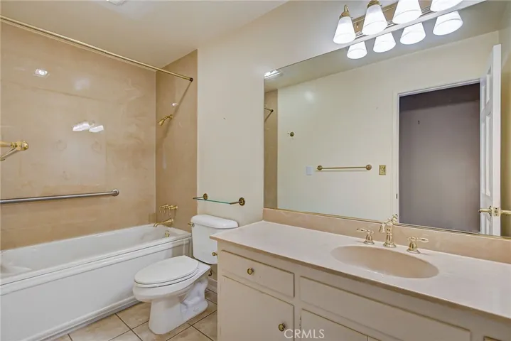 25540 Alliene Avenue, Lomita, California 90717