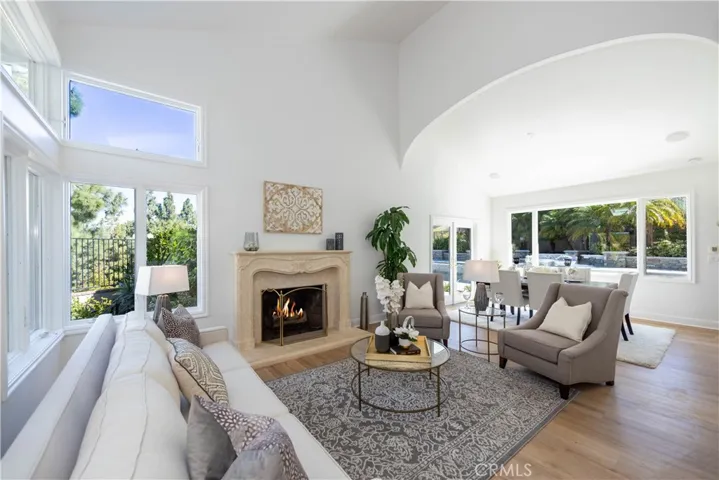 Natural lighting throughout.