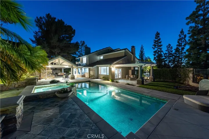 700 S Teal Circle, Anaheim Hills, California 92807