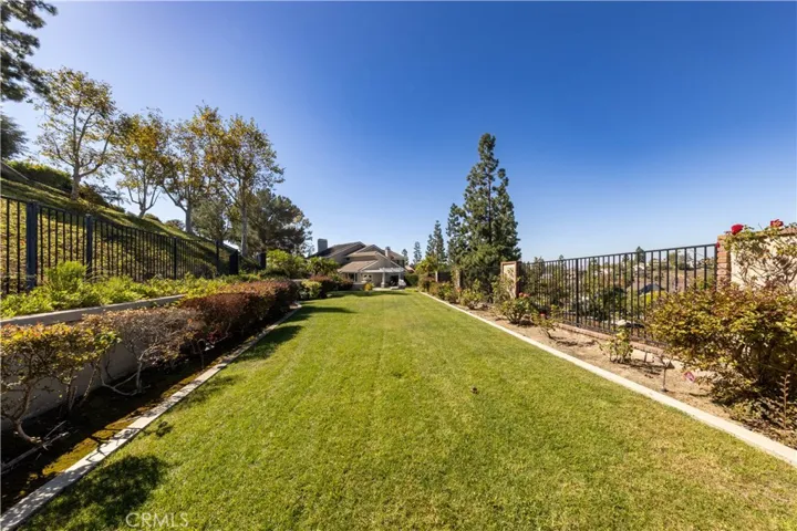 700 S Teal Circle, Anaheim Hills, California 92807