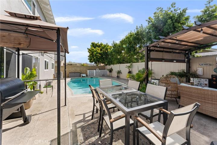 6176 Palau Street, Cypress, California 90630