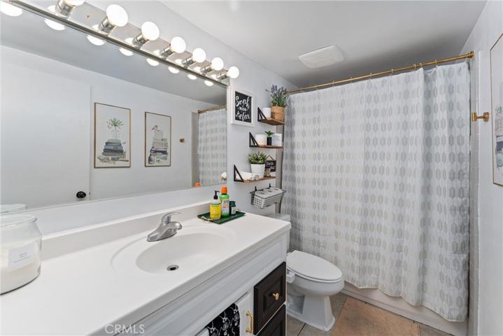 6176 Palau Street, Cypress, California 90630