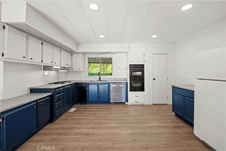 27734 Starlight Lane, Castaic, California 91384