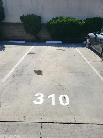 7260 Richfield Street Unit 310, Paramount, California 90723