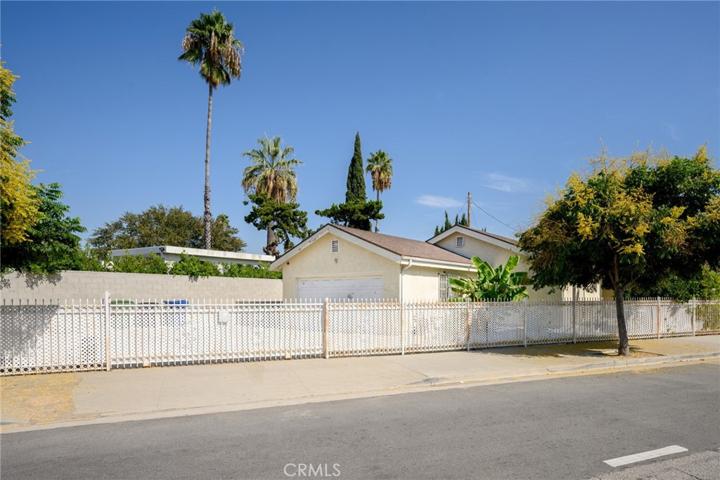 12765 Strathern Street, North Hollywood, California 91605