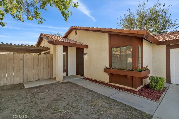 4560 Ridgewood Court, Palmdale, California 93552
