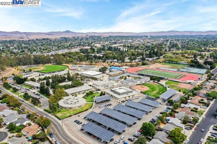 1092 Aberdeen Ave, Livermore, California 94550