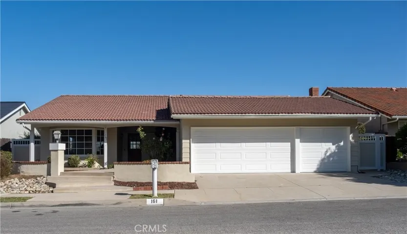 161 Avenida Santa Barbara