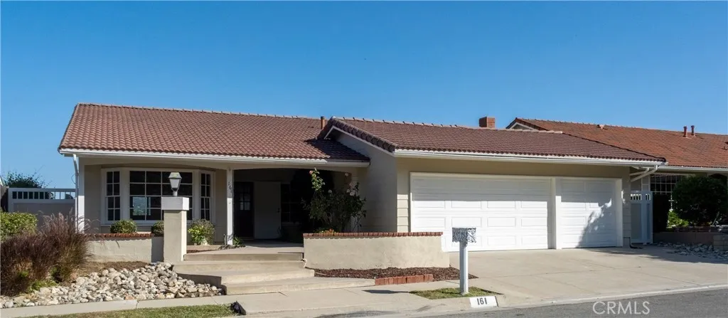161 Avenida Santa Barbara