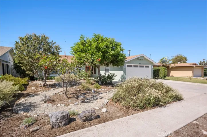 2947 Peppertree Lane, Costa Mesa, California 92626