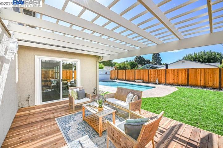 1533 Loganberry Way, Pleasanton, California 94566