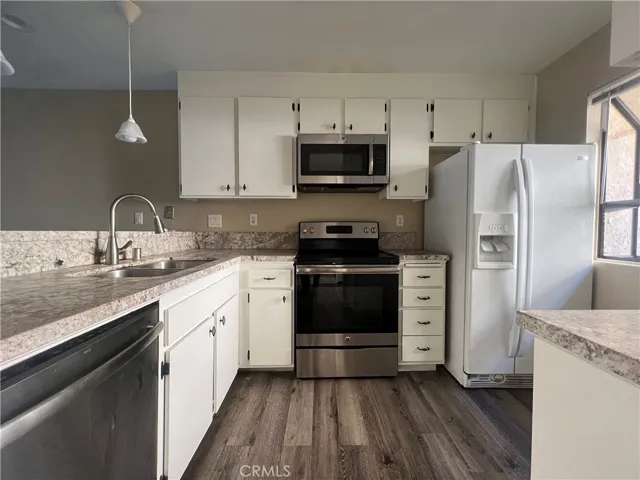 150 Pineview, Irvine, California 92620