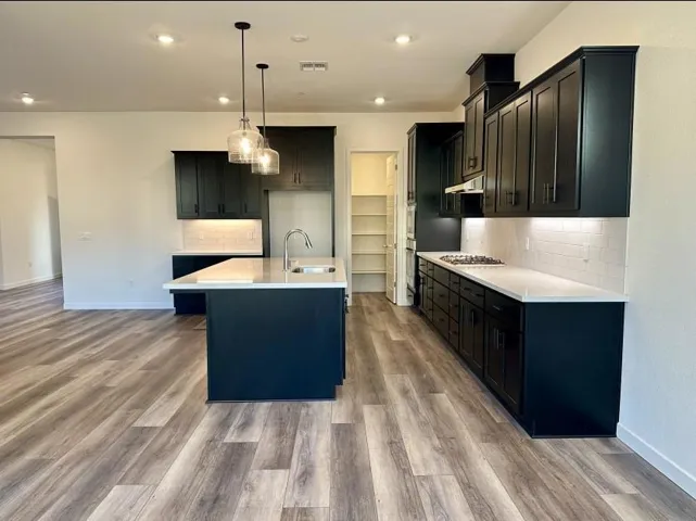 2603 Guilford Court, Lathrop, California 95330