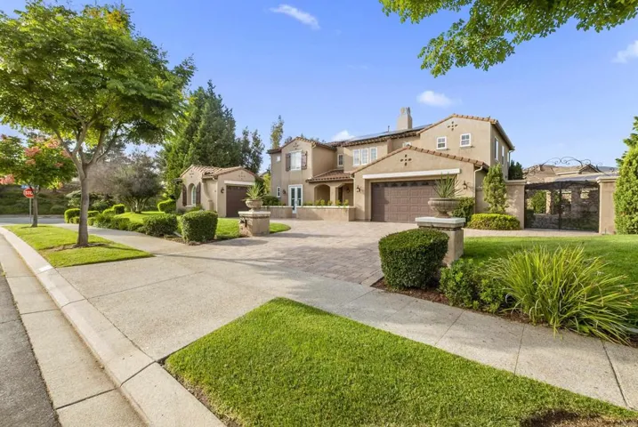 2825 Alder Grove Way, Chula Vista, California 91914