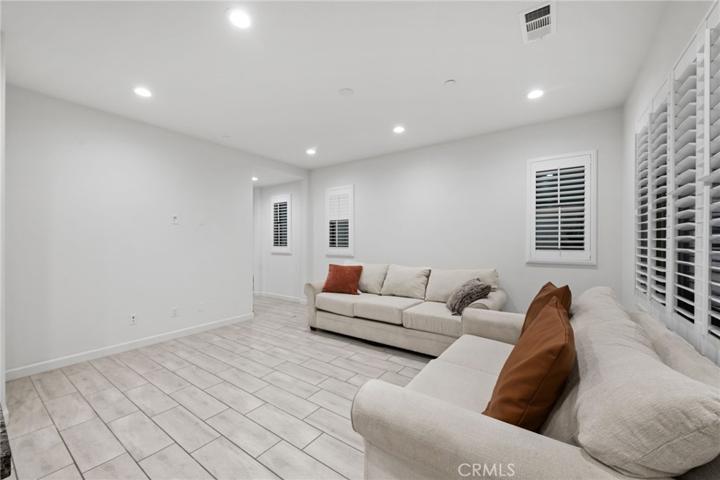 15811 Begonia Avenue, Chino, California 91708