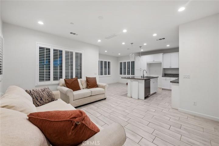 15811 Begonia Avenue, Chino, California 91708