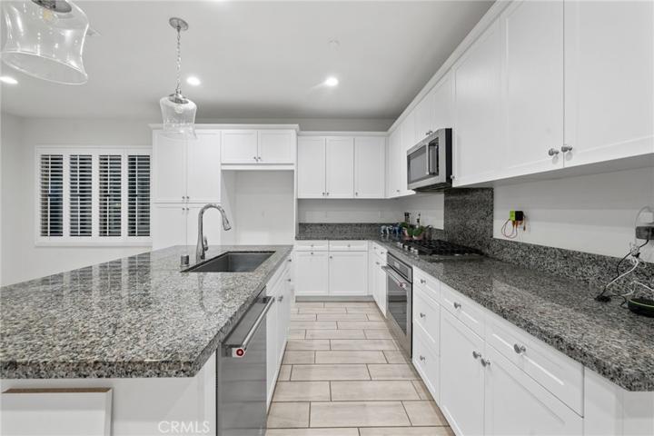 15811 Begonia Avenue, Chino, California 91708
