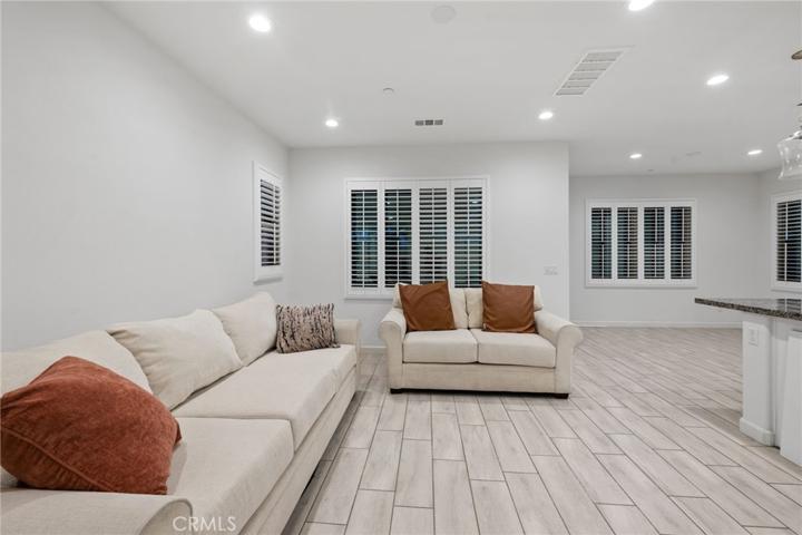 15811 Begonia Avenue, Chino, California 91708