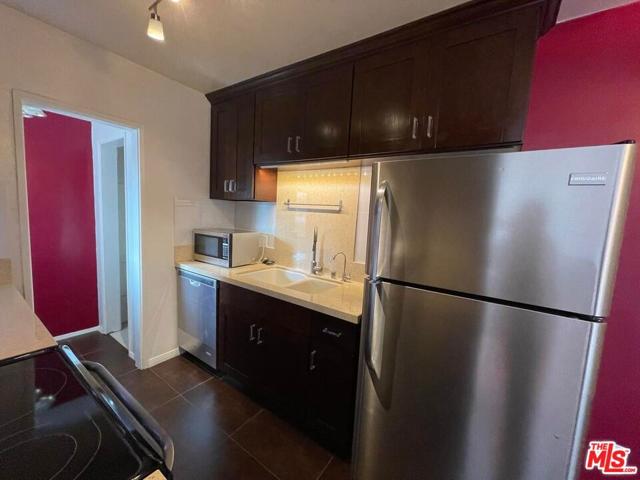 837 7th Street Unit 204, Santa Monica, California 90403