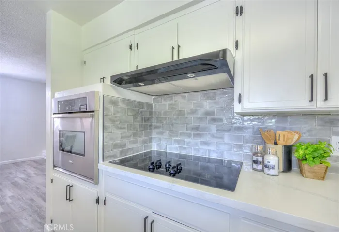6129 N Colonial Avenue, Fresno, California 93704