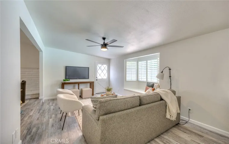 6129 N Colonial Avenue, Fresno, California 93704