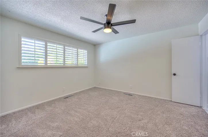 6129 N Colonial Avenue, Fresno, California 93704