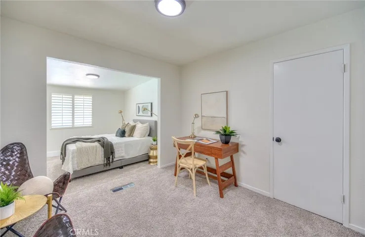 6129 N Colonial Avenue, Fresno, California 93704