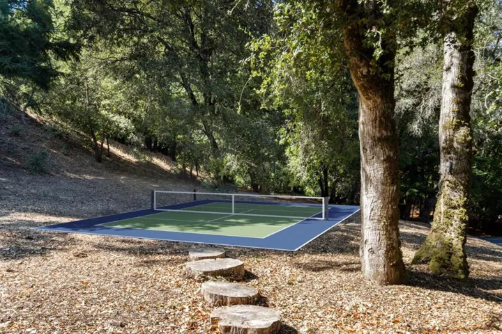 5933 Alpine Road, Portola Valley, California 94028