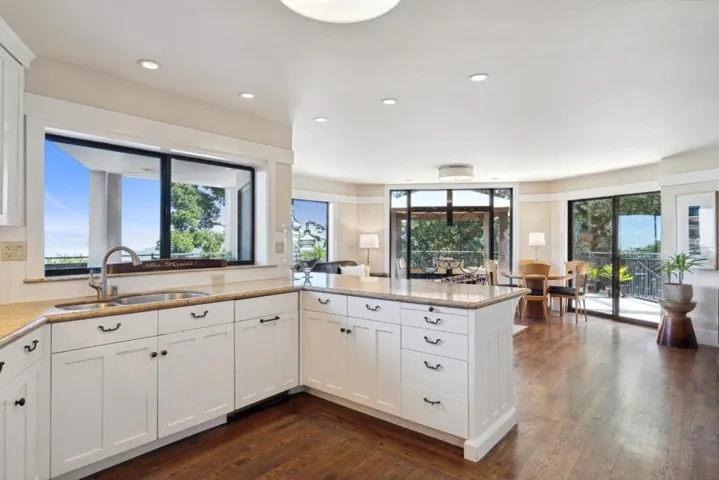 5933 Alpine Road, Portola Valley, California 94028
