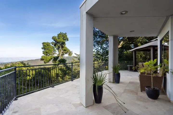 5933 Alpine Road, Portola Valley, California 94028