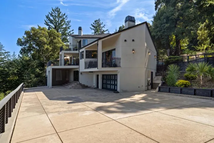 5933 Alpine Road, Portola Valley, California 94028