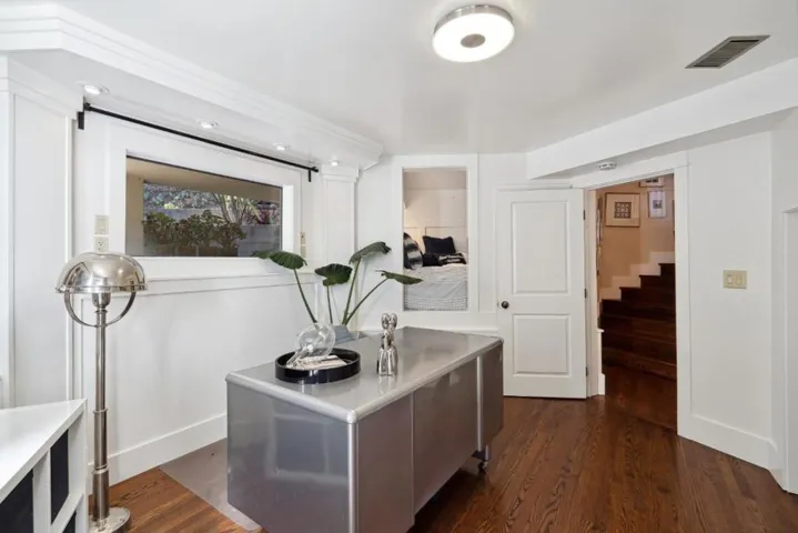 5933 Alpine Road, Portola Valley, California 94028
