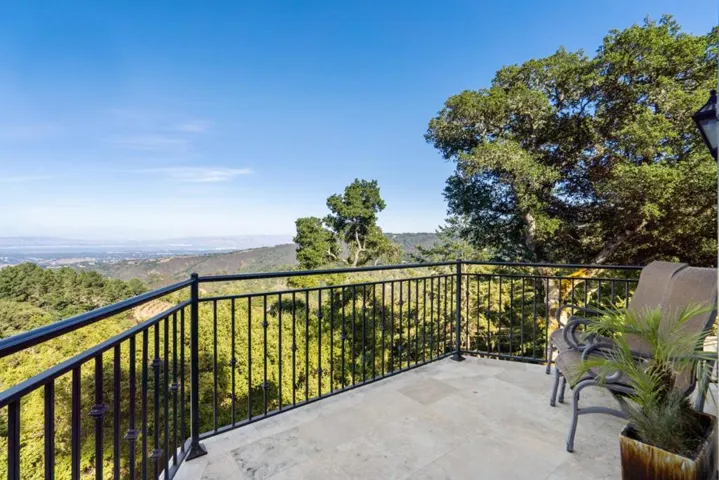 5933 Alpine Road, Portola Valley, California 94028